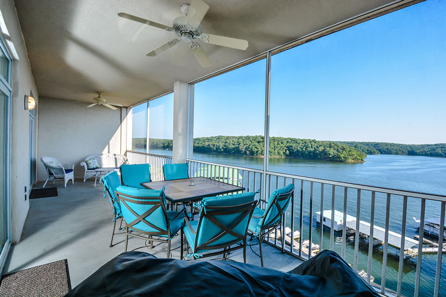 Parkview Bay Towers Indoor & Outdoor Pools & Great Lake Views – Free Wi-Fi!
