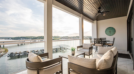 Coveted Top-Floor @ Topsider w/ 3 King Suites! Amazing Deck! 36-48′ Boat Slips!