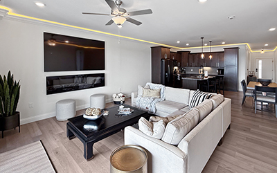 Grand Central @ Topsider Condominiums! Walk-In Level w/ Amazing Views! 40′ Slip!